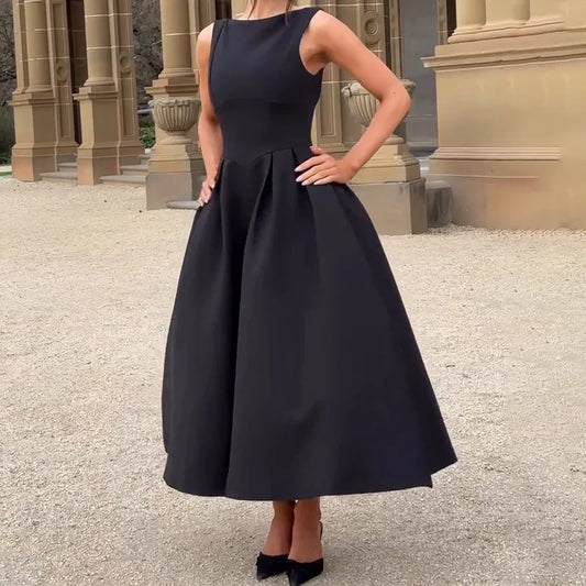 Fashionable Elegant and Dignified Solid Color Casual Dresses